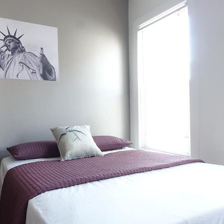 Best Room Nyc✈︎Ewr Layover➤Walk To Nyc Subway Newark Exterior photo
